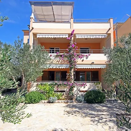 Apartments By The Sea Zaboric, Sibenik - 468 * Zaboric