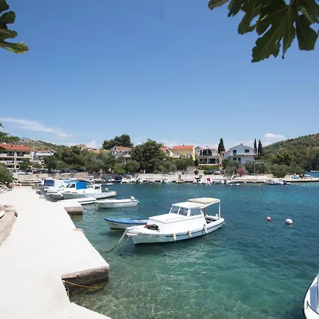 Apartment Apartments By The Sea Zaboric, Sibenik - 468 Zaboric